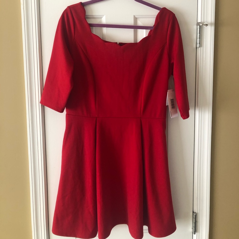 Just Fab NWT short sleeve dress in red
